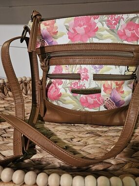 Stone Mountain Accessories Floral Satchel with Brown Trim and Pink Flowers